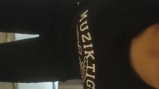 风骚女上司色诱醉酒男同事 莉娜
