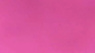 一线天超紧致白虎美穴嫩嫩小萝莉床上翘起双腿掰穴完美肥臀嫩穴想要被操掰穴特写洞洞没怎么被开发