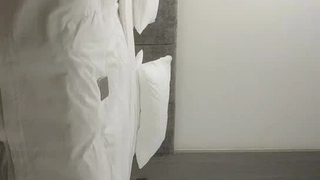 无人高清视频免费观看在线下载单位神仙颜值女同事放的开！偷情小鲜肉喷水【完整版89分钟已上传下面】