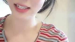 朱丽倩第一任老公声音小贵在真实