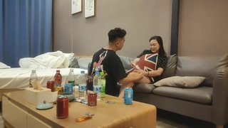 强制深喉调教重庆大学生