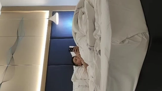 ORANGE社会大哥和E奶美少妇宾馆约炮,啊,啊,啊,被你顶死了- 国产网友愉拍精品视频手机 -