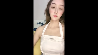 约炮小情人洗澡的时候玩鸳鸯浴