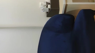 当我的面操我女友，她的两个炮友前后夹鸡