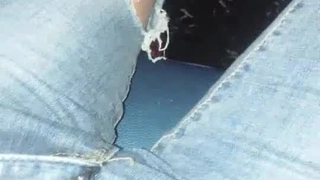 jk女生被恶狠狠插入下体